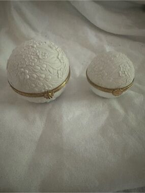 Limoges White Embossed Floral Trinket Boxes with Gold Trim - Set of 2